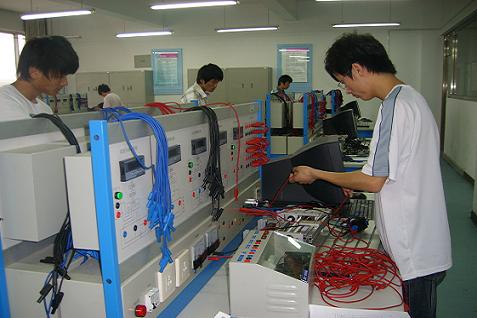 煙臺機電學校有哪些？