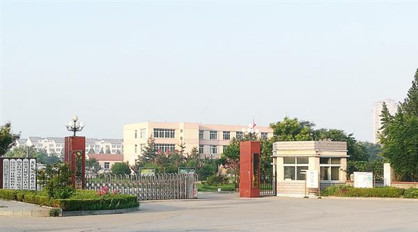 山東龍口礦業集團高級技工學校怎么樣？學校都有什么專業？