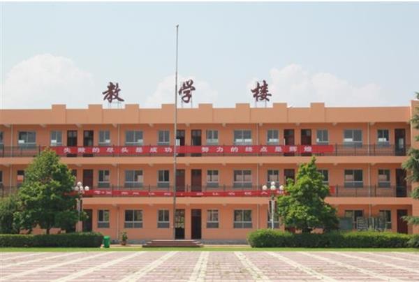 寶雞商貿交通學校