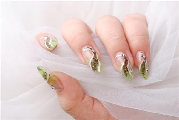 雅麗國際發型美容美甲學校帶你認識美甲工具啦！